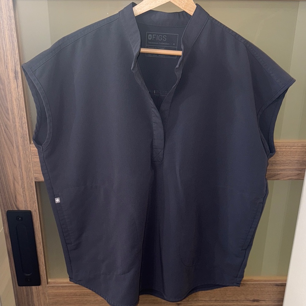 Figs Rafaela Oversized Scrub Top™